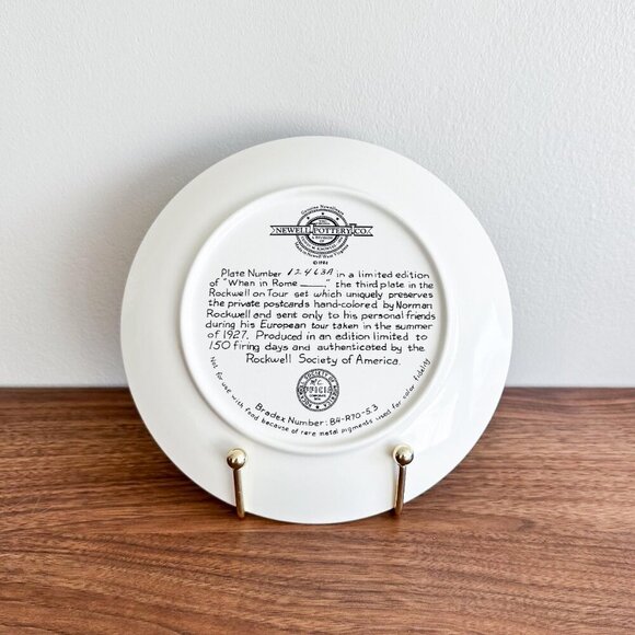 1982 Rockwell “When in Rome” Collector Plate – Vintage Display Art - Picture 3 of 4